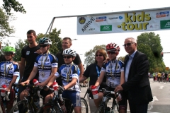2016-08-19-15-4. Int. kids-tour