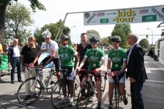 2016-08-19-16-4. Int. kids-tour