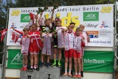 2016-08-19-41-4. Int. kids-tour